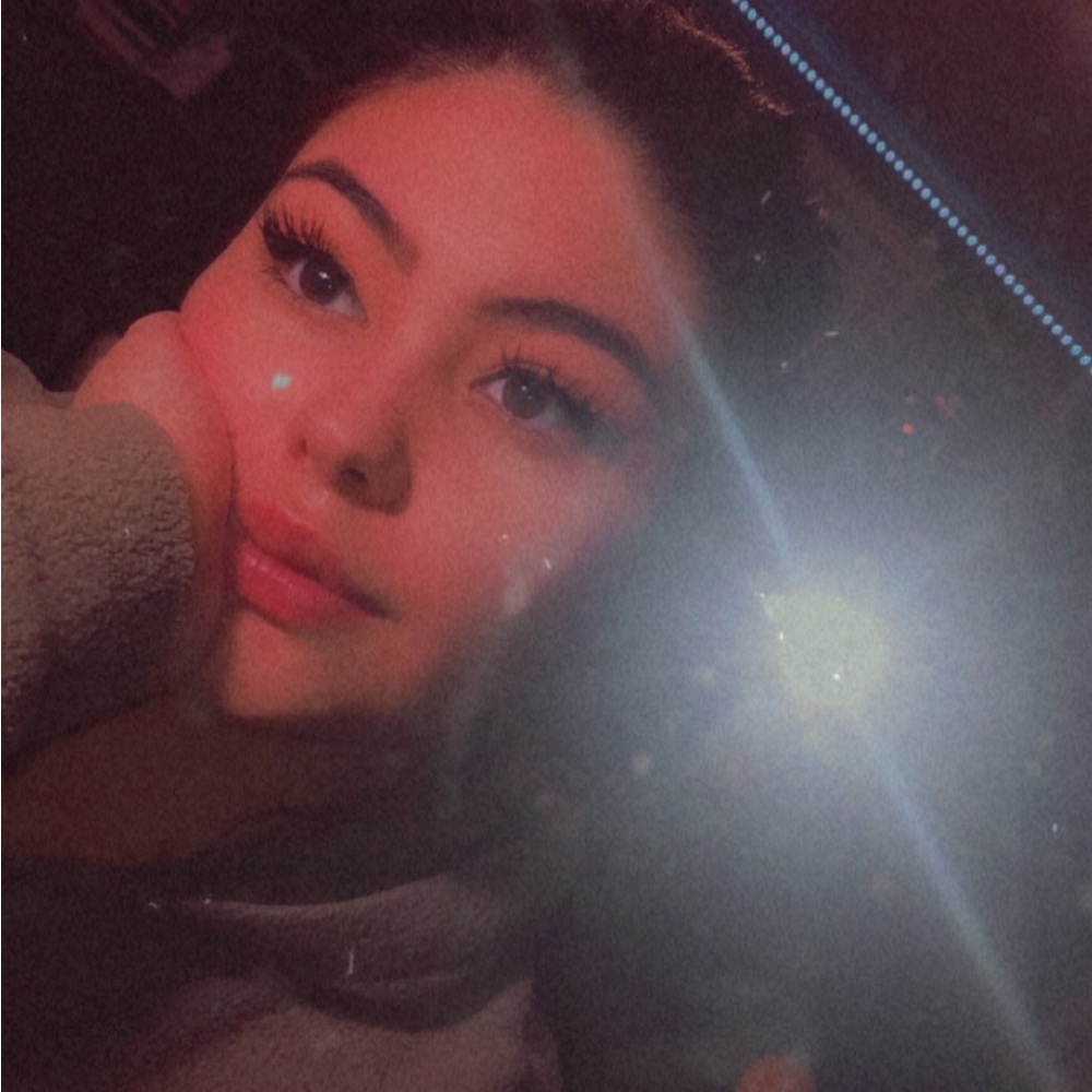 Meet your Posher, Gloria